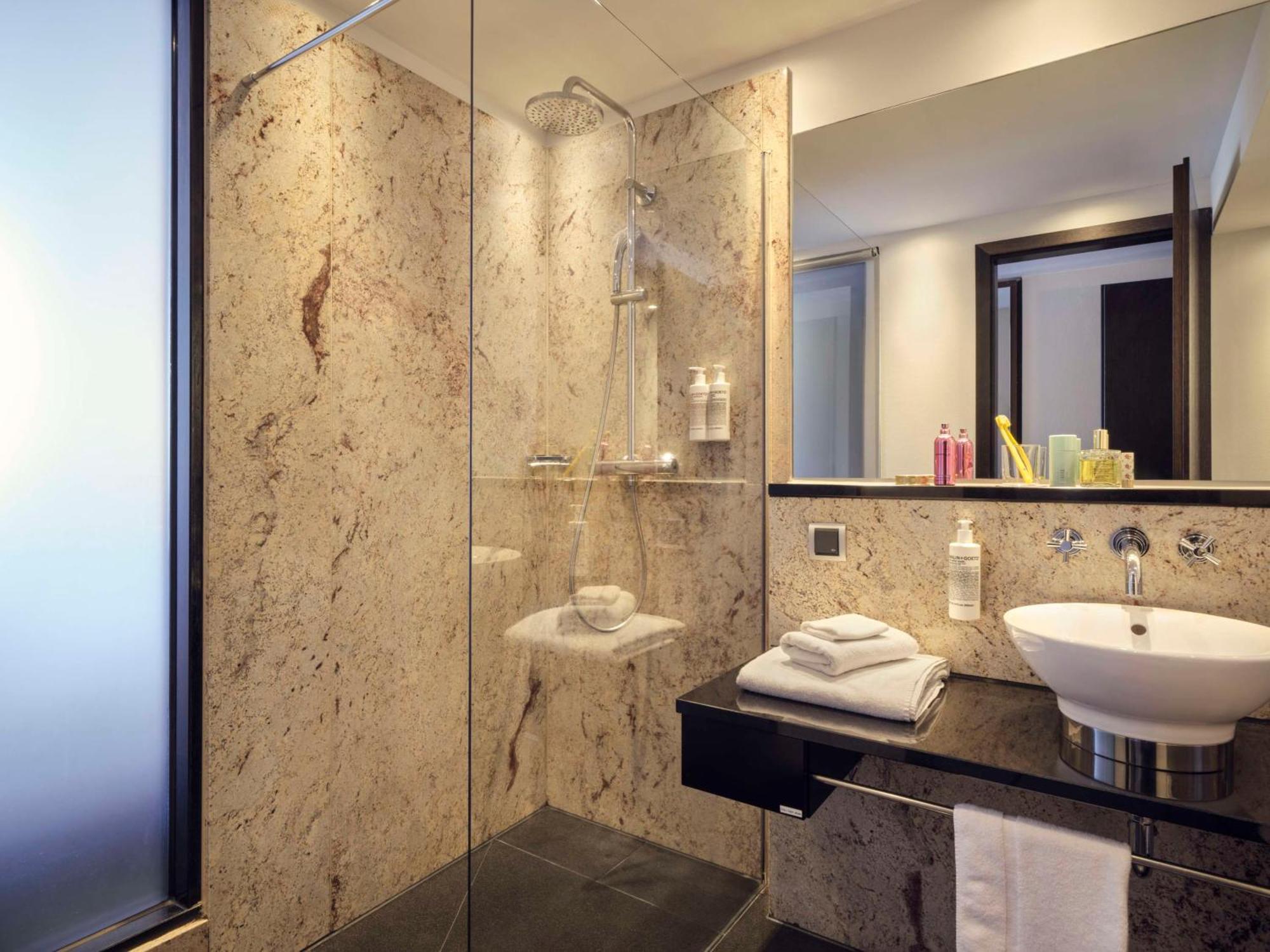 Metropolitan By Flemings Hotel 4*